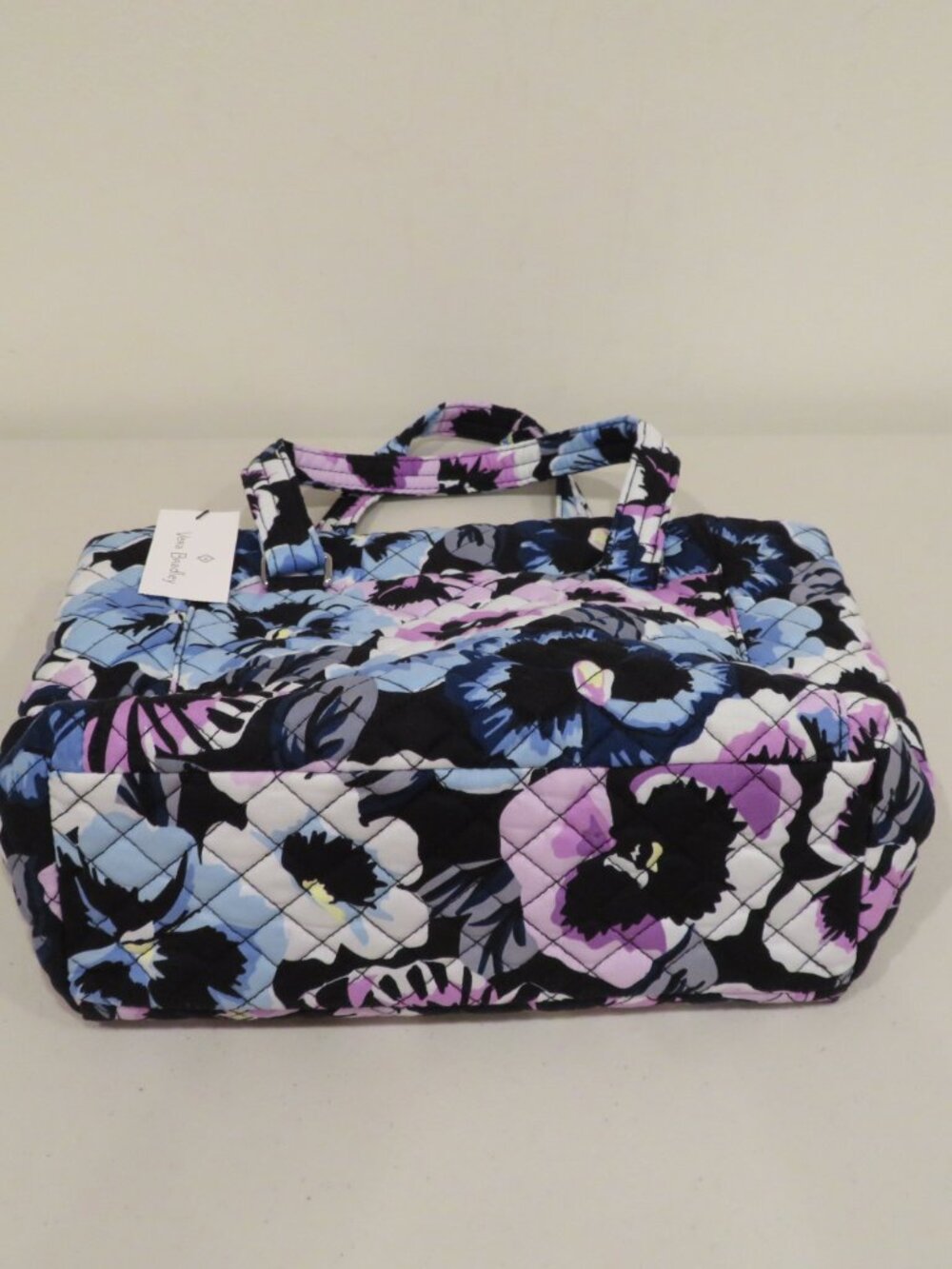 Vera Bradley Plum Pansies Quilted Multi‑Strap Shoulder Bag - Picture 9 of 12